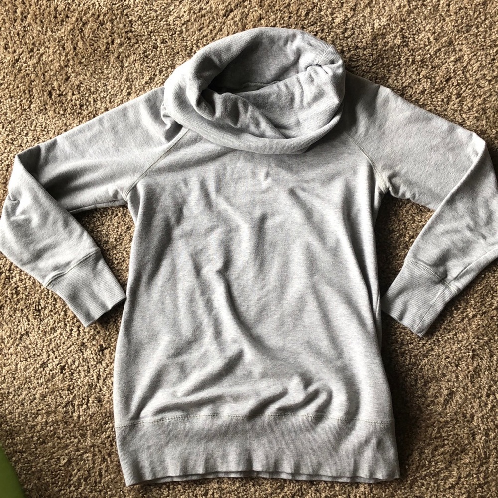 Maternity shirt